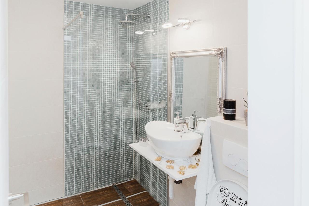 N&B Apartments Cluj Napoca Bagian luar foto
